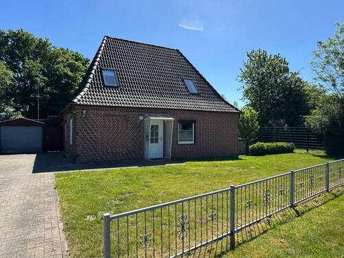 Objektansicht - Saniertes Einfamilienhaus mit Wohlfühlcharakter für die ganze Familie am Rand von Marne