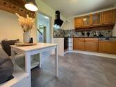 Küche mit Einbaugeräten - 4 Zimmer Einfamilienhaus in Marne