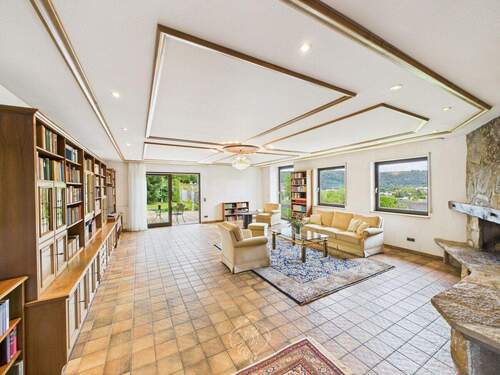 Wohnzimmer EG - Einfamilienhaus mit 279,00 m² in Wertheim zum Kaufen