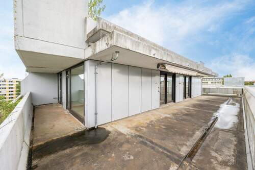 Dachterrasse - 4 Zimmer Terrassenwohnung in München