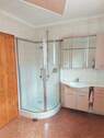 .. Dusche im OG - 