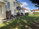 Garten Hauptgebäude - 
