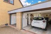 Doppelgarage mit Wall-Box - 