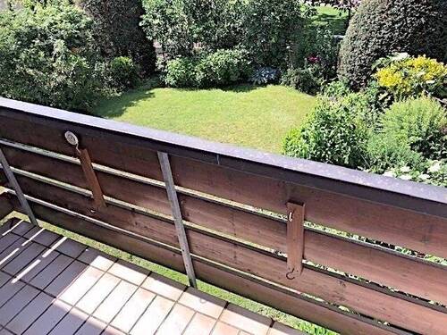 Balkon OG - 7 Zimmer Mehrfamilienhaus, Wohnhaus in Görwihl