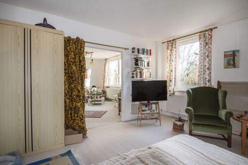 Schlafzimmer OG mit Durchgang - 