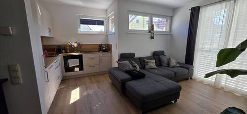 Wohnraum - Ruhige 2-Zimmer-Wohnung zur Miete