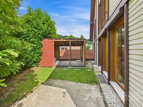 Terrasse links_Schuppen - 