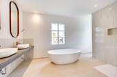 Badezimmer - 7 Zimmer Einfamilienhaus in Starnberg