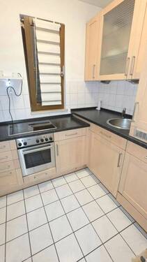 Küche mit Fenster - 