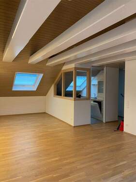 Bild 1 - 3-Zimmer-Dachgeschosswohnung zu verkaufen