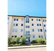 Helle 2-Zimmer-Wohnung mit Balkon in Roth – Ideal für Singles und Paare