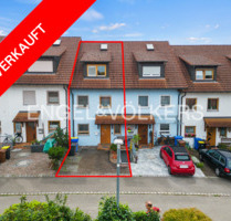 VERKAUFT - Reihenhaus in familienfreundlicher Lage von Reichenau-Lindenbühl