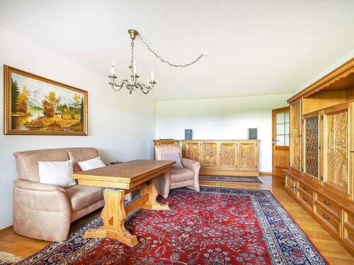 Wohnzimmer Ansicht 2 - 3 Zimmer Etagenwohnung in Karlsruhe / Neureut