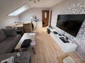 Wohnzimmer - 4 Zimmer Etagenwohnung zum Kaufen in Heubach