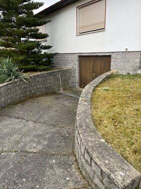 Garagenzufahrt.jpg - 4 Zimmer Einfamilienhaus in Wachau