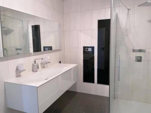 Badezimmer Ansicht 1 - 