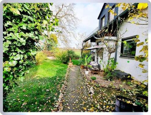 Eingangsbereich - 6 Zimmer Einfamilienhaus in Oestrich-Winkel