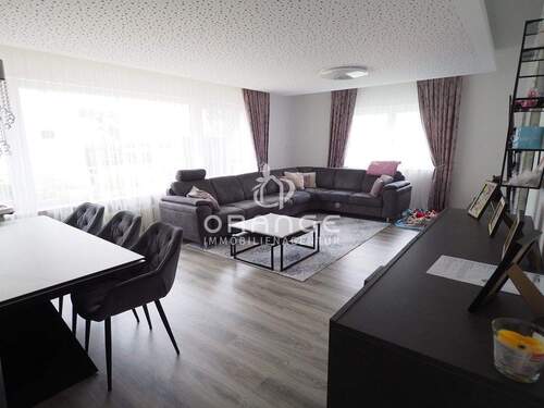 Wohnzimmer EG - 1 Zimmer Mehrfamilienhaus, Wohnhaus in Giengen an der Brenz