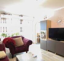 Gemütliche 3,5-Zimmer-Erdgeschosswohnung mit Balkon, Gäste-WC & Einbauküche in ruhiger Lage - Kamen Kamen-Mitte
