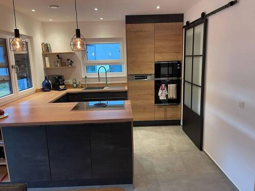 Küche mit Speisekammer - 