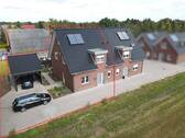 Luftaufnahme - Zuhause am Splitting in Papenburg- Attraktive Doppelhaushälfte!