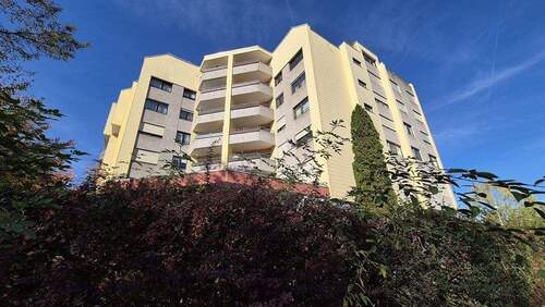 Bild 2 - 4 Zimmer Etagenwohnung zum Kaufen in Sindelfingen