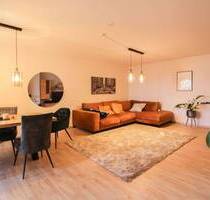 Moderne 2-Zimmer-Wohnung mit Balkon & TG-Stellplatz - Urbanes Wohnen in ruhiger Seitenstaße - Düsseldorf Gerresheim