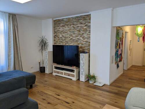 Bild 3 - 5 Zimmer Etagenwohnung in Speyer