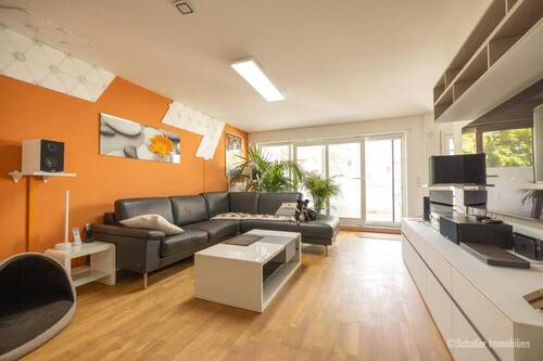 Lichtdurchfluteter Wohnbereich - 3 Zimmer Etagenwohnung in Nürnberg
