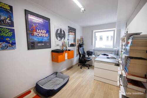Kinder- oder Arbeitszimmer - 