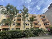 2 - 2 Zimmer Etagenwohnung zum Kaufen in Berlin