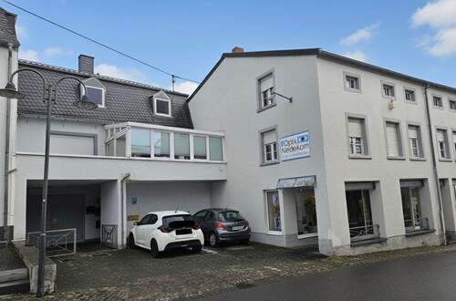 IMG_7979 2.jpg - 170m2 Wohnung ideal für Wohngemeinschaften- mit weiterem Ausbaupotential