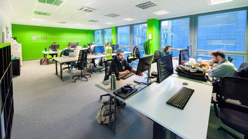Flexible Desk / Coworking - Flexible Desk im Mediapark Köln - 247 Zugang, Highspeed WLAN & Netzwerk