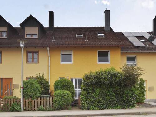 Bild 3 - 5 Zimmer Reihenmittelhaus in Ansbach