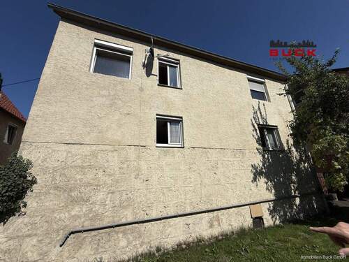 Seitenansicht - 8 Zimmer Einfamilienhaus zum Kaufen in Geislingen an der Steige