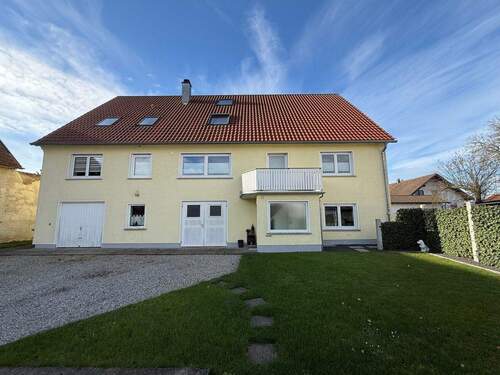 Aussenansicht - ***So viele Optionen! - Wohnhaus mit 3 bis 4 Einheiten, Garagen-Werkstattbereich, u. v. mehr ...***