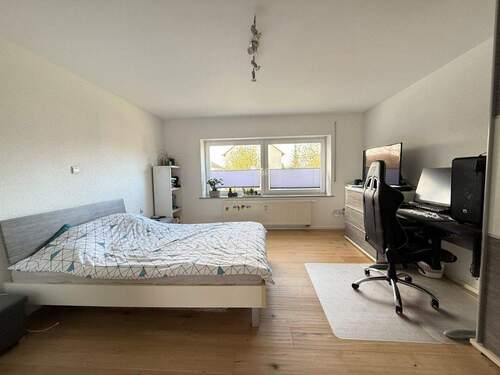 Whg. 3 1. OG Schlafzimmer - 