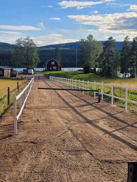 7641fa17-5901-4e05-899a-ca6f3684162a.jpeg - 