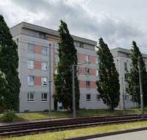Ein Schmuckstück zum Verlieben: Edle Eigentumswohnung bei der Messe – sofort frei - Rheinstetten Forchheim