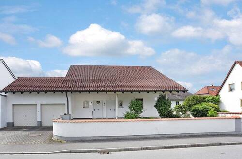 Aussenaufnahme - 6 Zimmer Einfamilienhaus in Landshut