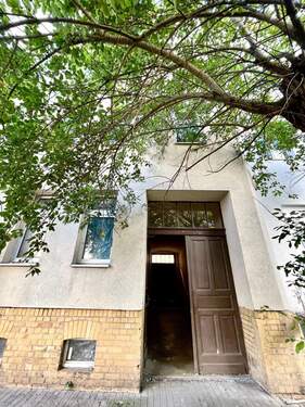 Impressionen vom Objekt: Hofausfahrt - 