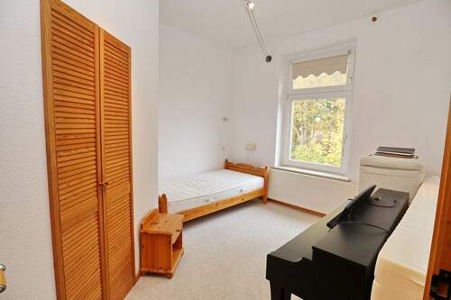 2. Schlafzimmer OG - 