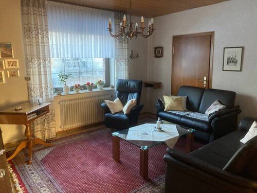 Wohnzimmer - Reihenmittelhaus mit 111,00 m² in Herzogenrath zum Kaufen