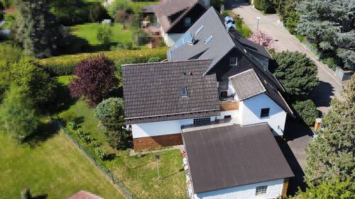 Ostansicht - 7 Zimmer Einfamilienhaus in Feucht