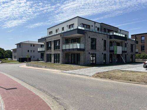Rückseite des Gebäudes - 3 Zimmer Etagenwohnung zum Kaufen in Wacken