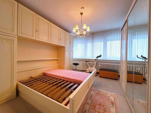VOR SANIERUNG - 4 Zimmer Etagenwohnung in Mönchengladbach