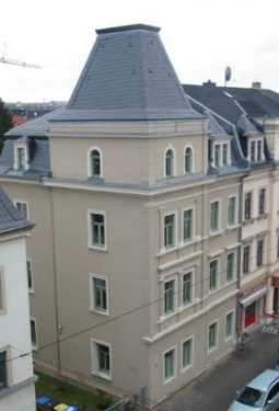 Straßenansicht .png - Helle 3-Zimmer-Perle mit Blick ins Grüne!