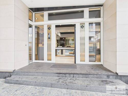 Zugang zur Einheit - Gewerbeobjekt (Büro, Produktion, Verkauf) zur Miete in Saarbrücken