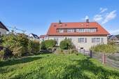 Großer Garten hinter dem Haus - 6 Zimmer Doppelhaushälfte zum Kaufen in Korntal-Münchingen