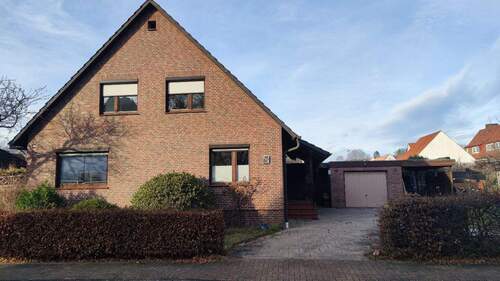 Außenansicht - 6 Zimmer Mehrfamilienhaus, Wohnhaus zum Kaufen in Soltau